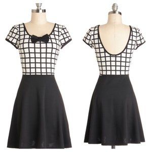 Black and white ModCloth dress